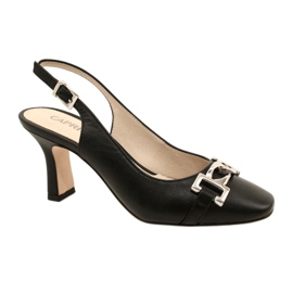 Sandale din piele pentru femei cu decor Caprice 9-29626-20 022 NAPPA NEGRU 1