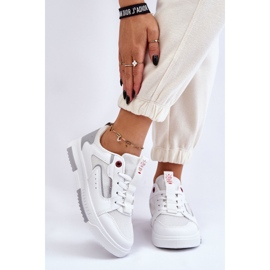 Pantofi de damă Cross Jeans Low LL2R4011C Alb 3