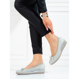 W. Potocki Pompe de damă cu pană joasă Potocki ajurata gri 2 W. Potocki Pompe de damă cu pană joasă Potocki ajurata gri 2