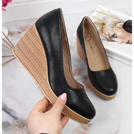 Pompe cu pană din piele neagră Filippo DP3521 negru 1