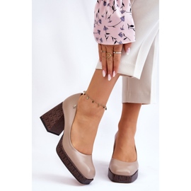 Pompi din piele la modă Laura Messi 2599 Bej 1