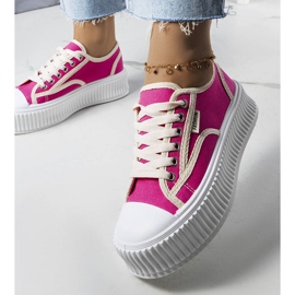 PA1 Adidași cu platformă roz închis de la Connie 1