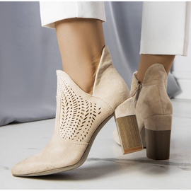 Botine ajurate bej de la Hachée 2
