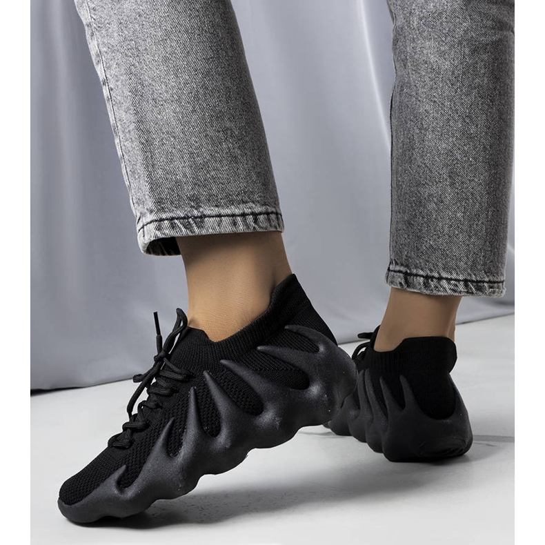 PA1 Tenisi negri aeriși de la Muriel negru 1