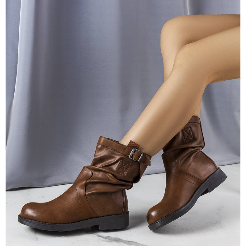 BM Cizme plate slip-on maro Charlene 1 BM Cizme plate slip-on maro Charlene 1