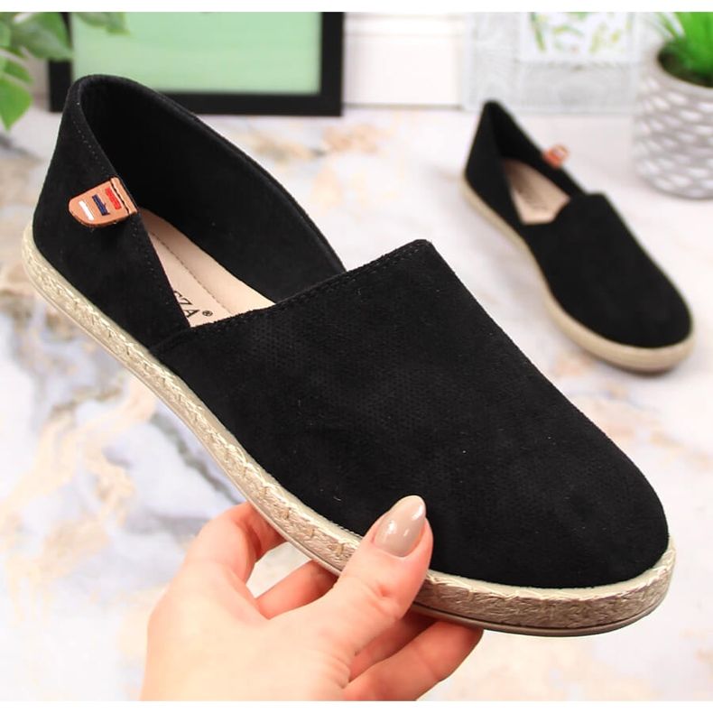 Espadrile de damă cu slip-on, negre Vinceza 34591 negru 1 Espadrile de damă cu slip-on, negre Vinceza 34591 negru 1