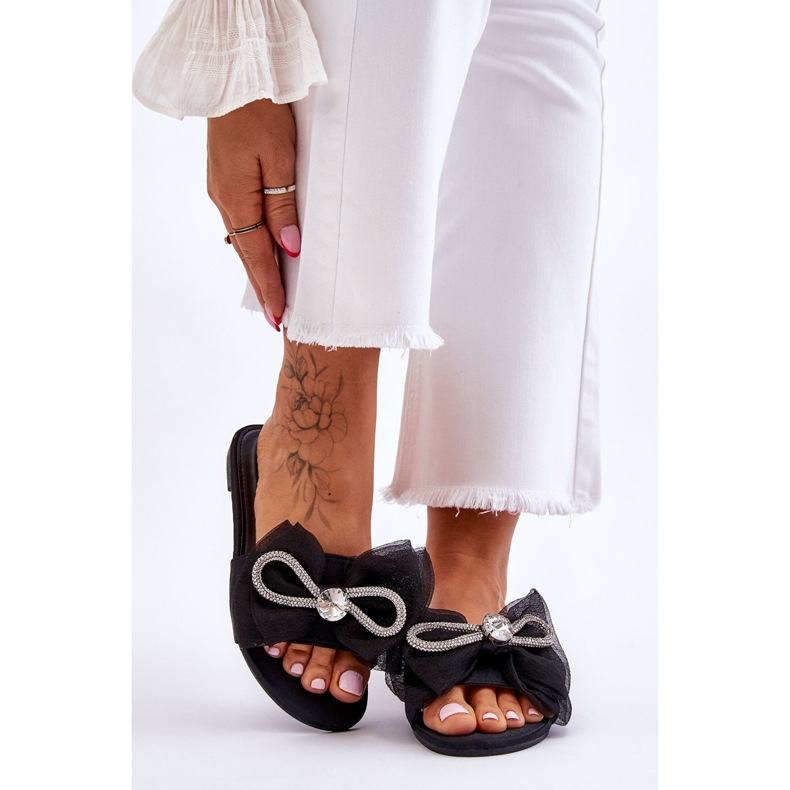 PS1 Papuci De Dama Cu Fundita Si Strasuri Negri Jolene negru 1 PS1 Papuci De Dama Cu Fundita Si Strasuri Negri Jolene negru 1