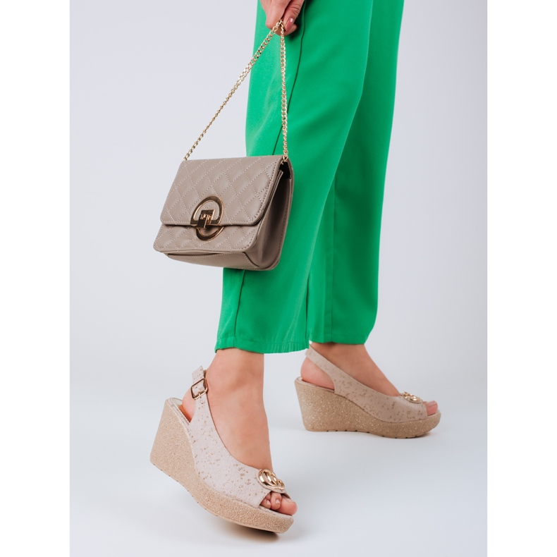 Sandale cu pană Shelovet de damă din piele intoarsa bej 1