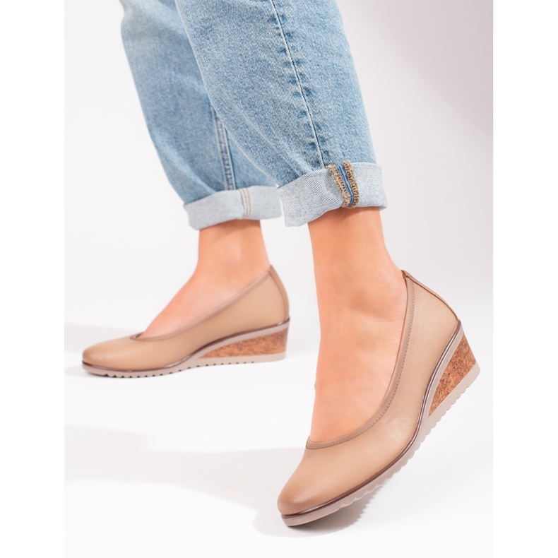 W. Potocki Pompe de damă bej cu pană de la Potocki 1