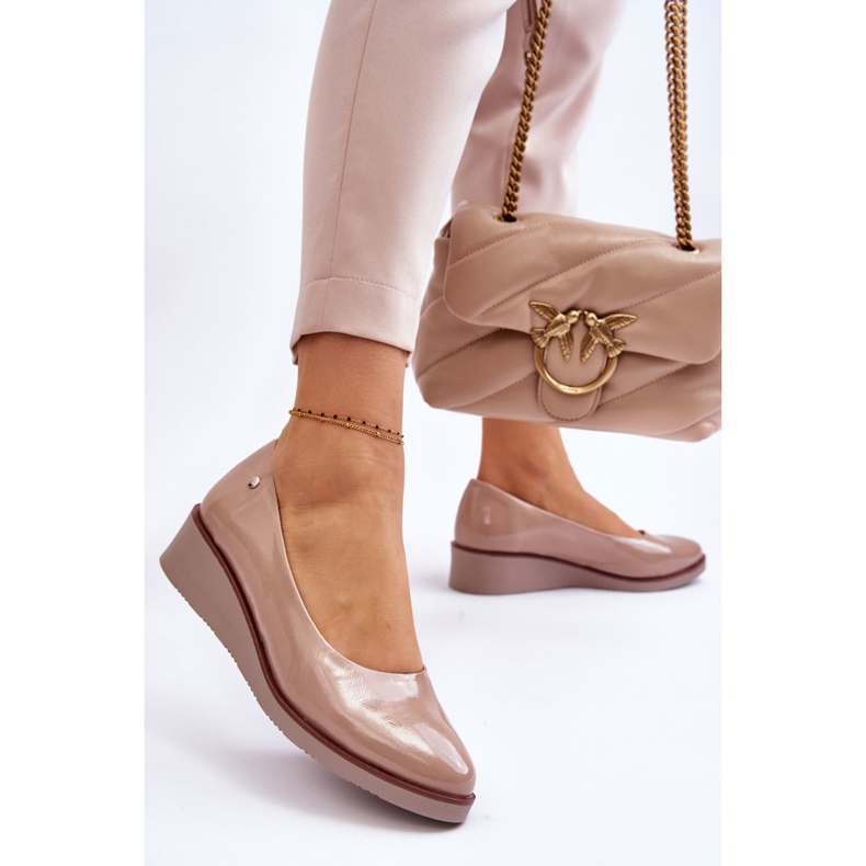 Vinceza Pompe clasice cu pană patentate Bej Paola 2