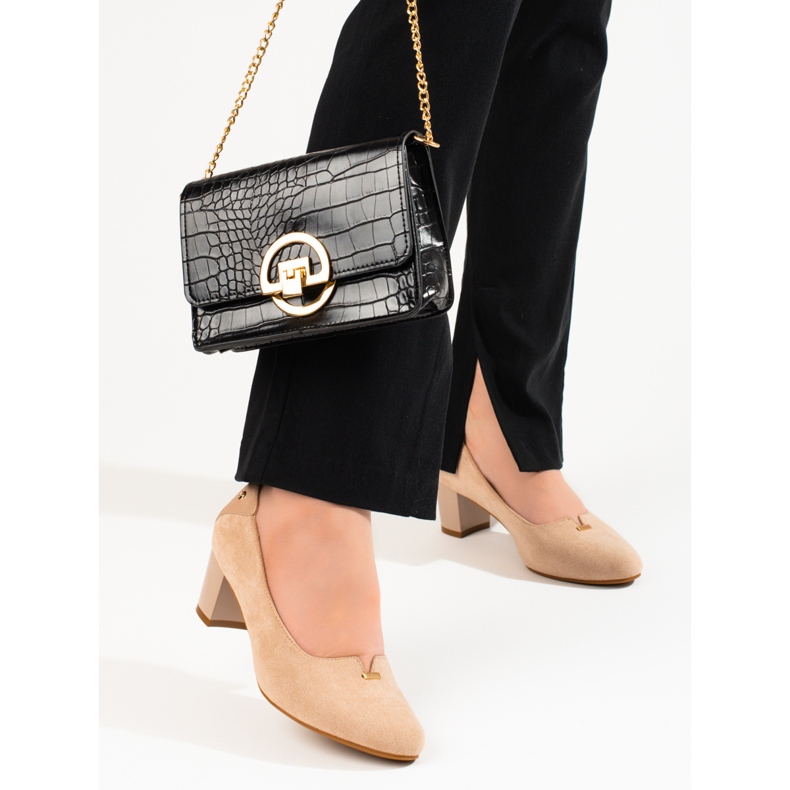 Pompi eleganti de dama din piele intoarsa pe toc mic Vinceza bej 1