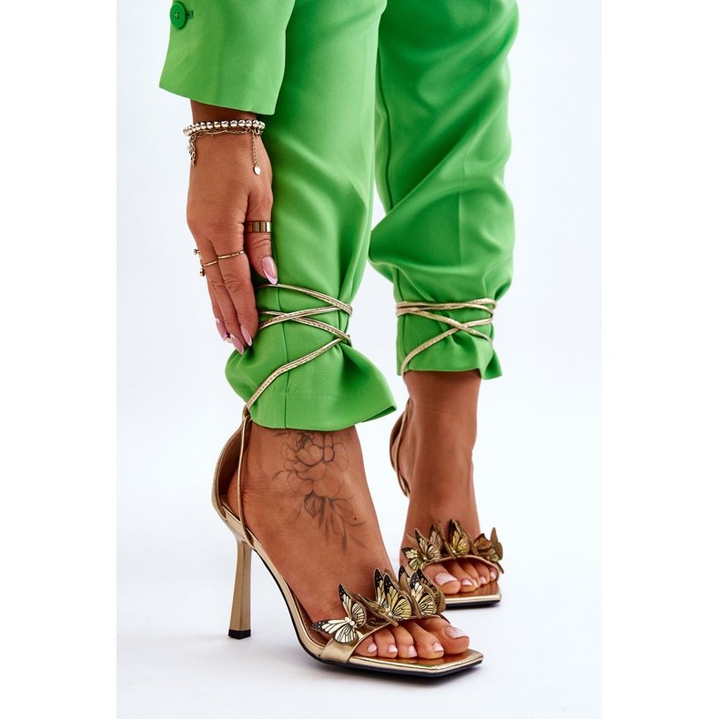 FS1 Sandale Legate Pe Toc Înalt Cu Fluturi Delmar Aurii de aur 2