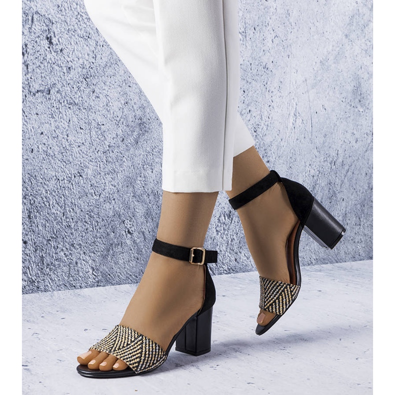 BM Sandale cu bloc negru Patience 1