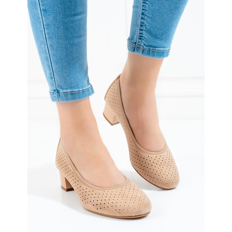 W. Potocki Pompe de damă bej ajurate Potocki 1