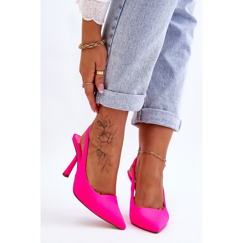 FS1 Ace Whitley clasice roz neon 1