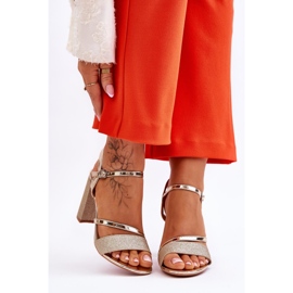 Vinceza Sandale Alicia cu toc înalt auriu strălucitor de aur 1