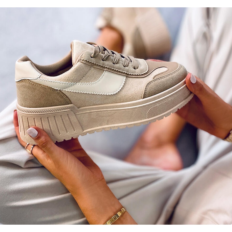 BM Adidași cu platformă Foret Khaki bej 1