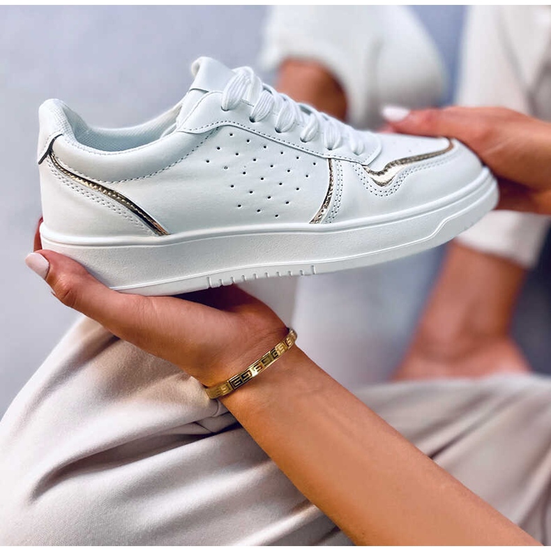 BM adidasi Reggi Gold pentru dama alb 1