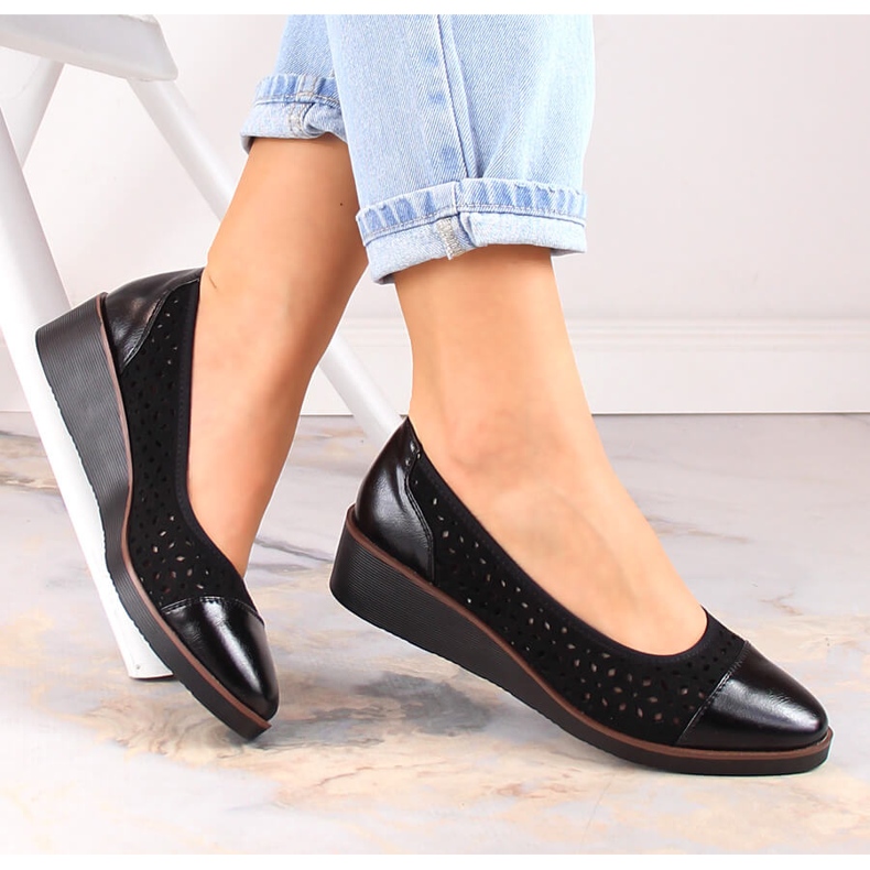 Pompe cu pană ajurate de damă negri Jezzi RMR2265-2 negru 1