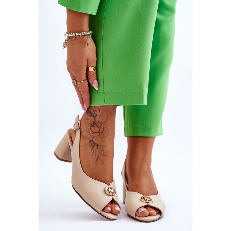 Sandale din piele cu toc înalt bej Hette la modă 1