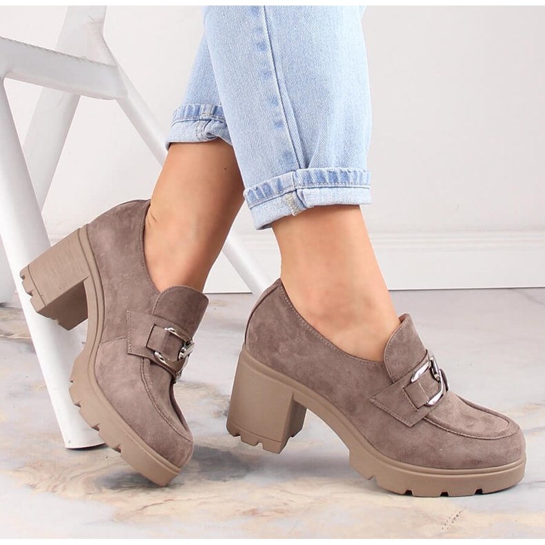 Pantofi dama din piele intoarsa pe post si platforma bej Potocki SZ12041 1