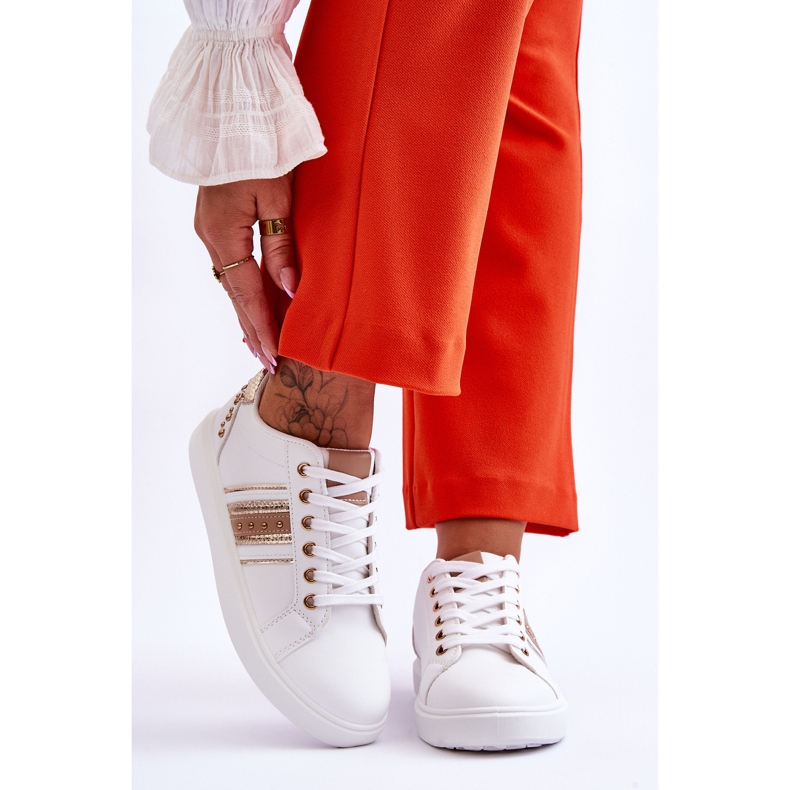 Pantofi Dama Piele Cu Capse Alb Si Auriu Dory 1