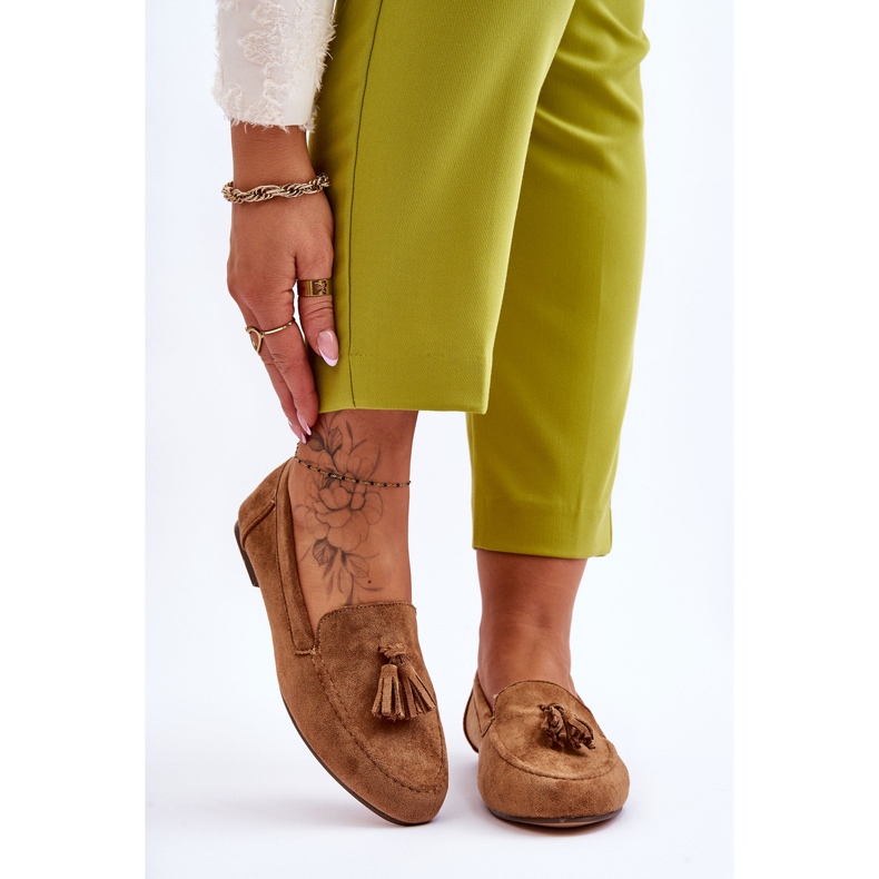 FB1 Mocasini clasici din piele intoarsa cu ciucuri maro Averil bej 1