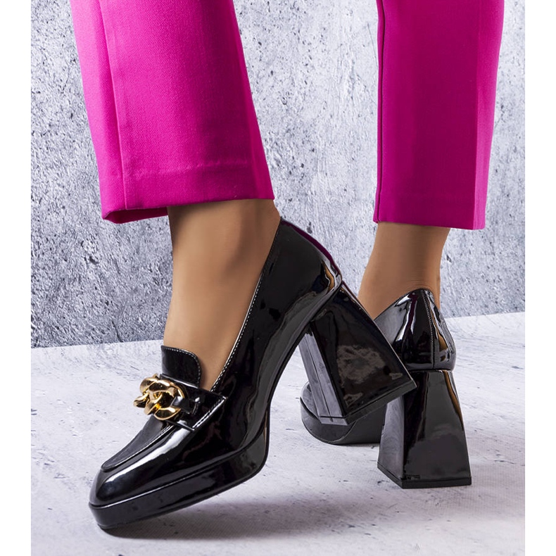 PA1 Pompi Vinceza din piele lacuita neagra negru 1