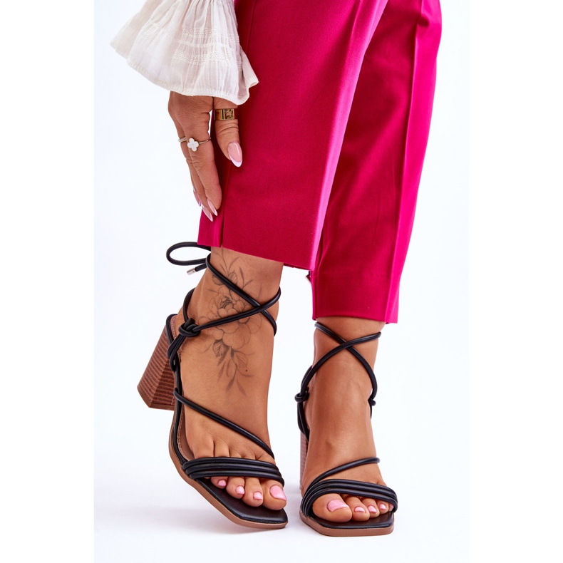 Sandale Damă Piele Pe Toc Negru Seyna 1