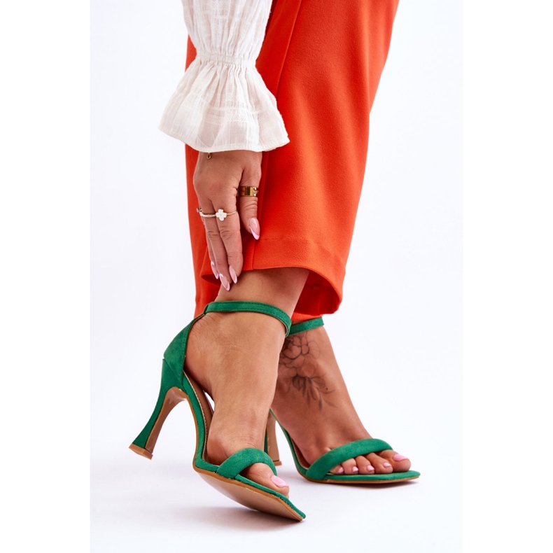 Sandale de damă din piele intoarsa verde Rousses cu toc inalt 2 Sandale de damă din piele intoarsa verde Rousses cu toc inalt 2