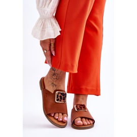 FJ1 Papuci De Dama Cu Element Decorativ Camel Leonia maro 1