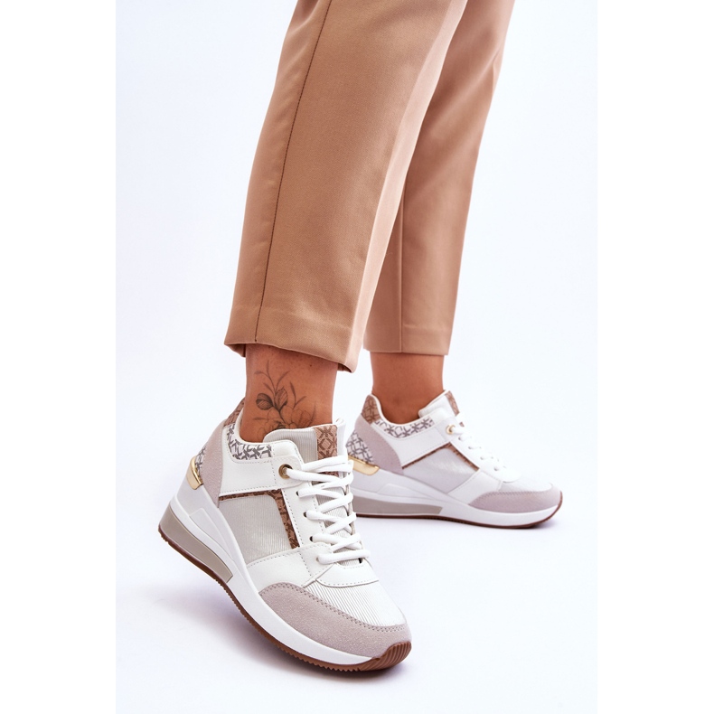 Pantofi de damă cu pană alb Chevre 2