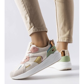 BM Tenisi bej din materiale mixte de la Riel 1