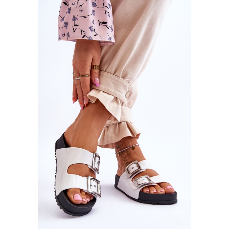 Papuci netezi dama ZAXY HH285159 Alb 2