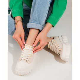 Tenisi de damă crem pe o platformă înaltă Shelovet bej 1