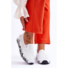 S.Barski Pantofi Slip-On Ajurat din piele Gedra alb 1