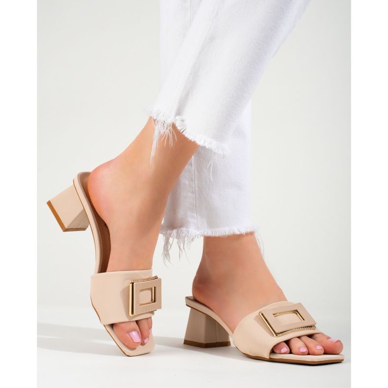 Papuci de dama cu toc mic Shelovet bej 1