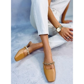 Seastar Chiara Camel papuci cu lant bej 3