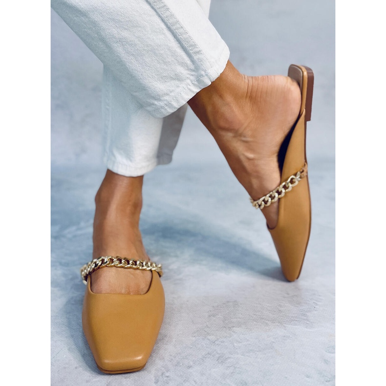 Seastar Chiara Camel papuci cu lant bej 1