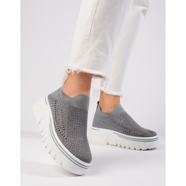 Pantofi sport gri textil cu talpa groasa de la T.Sokolski 1 Pantofi sport gri textil cu talpa groasa de la T.Sokolski 1