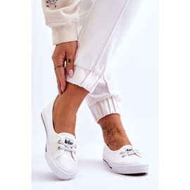 Pantofi de damă Lee Cooper LCW-23-31-1791L alb 2