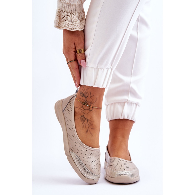 Ballerine bej din piele deschisă pentru femei 1