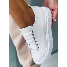 BM Tenisi dama Agila White alb 1