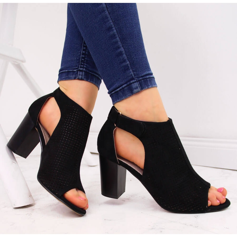 Sandale de dama cu velcro negre Sabatina 7802 negru 1