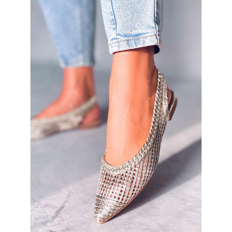 Seastar Balerini Grazia Gold ajurat cu toc deschis de aur 2