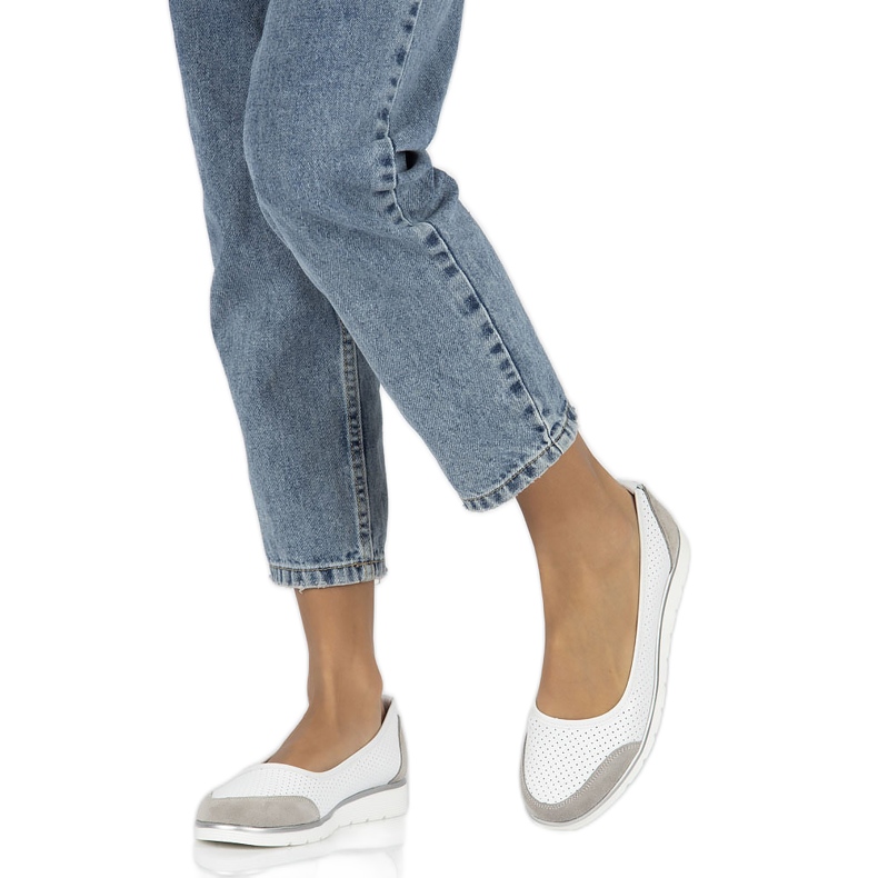 Balerini dama din piele ajurata Filippo Dp4524/23 alb 8