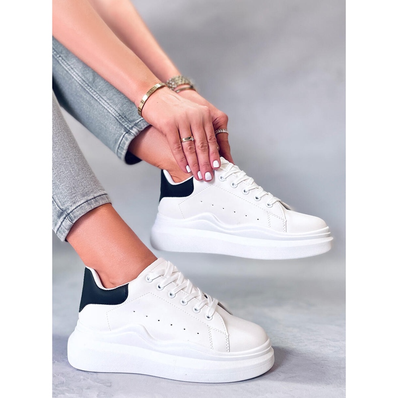 BM Pantofi sport dama Leone Black alb 2