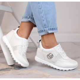 Pantofi sport de damă cu pană ascunsă albă Jezzi ASA170-11 1 Pantofi sport de damă cu pană ascunsă albă Jezzi ASA170-11 1