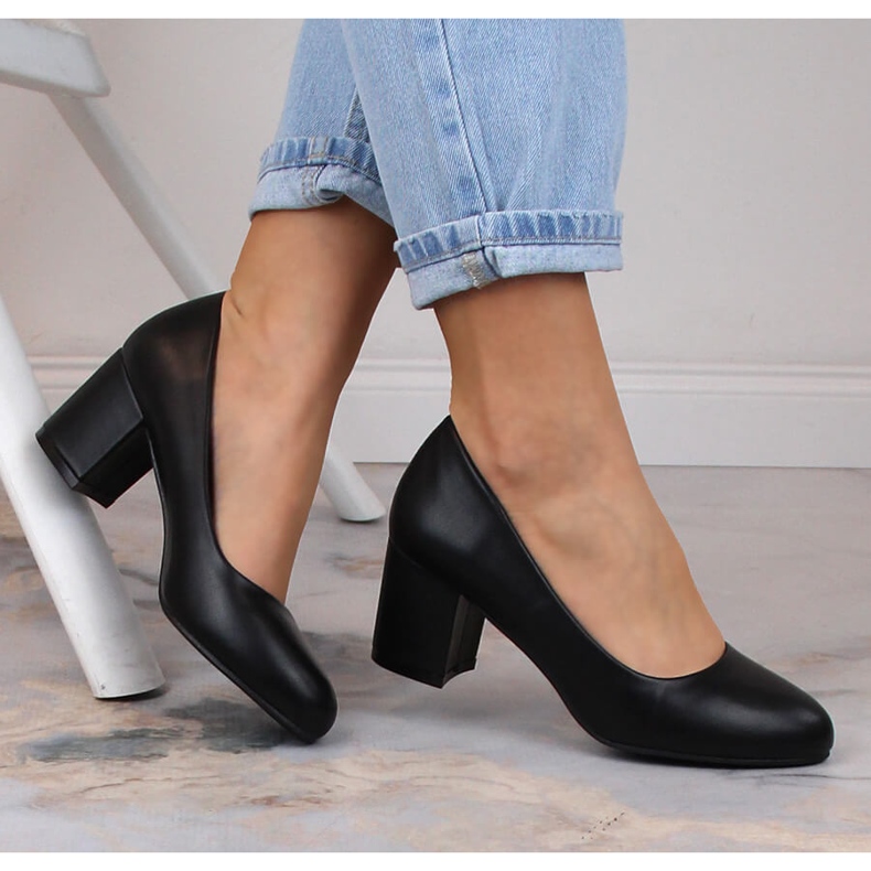 Pompe negre de damă pe post eVento 5950 negru 1 Pompe negre de damă pe post eVento 5950 negru 1