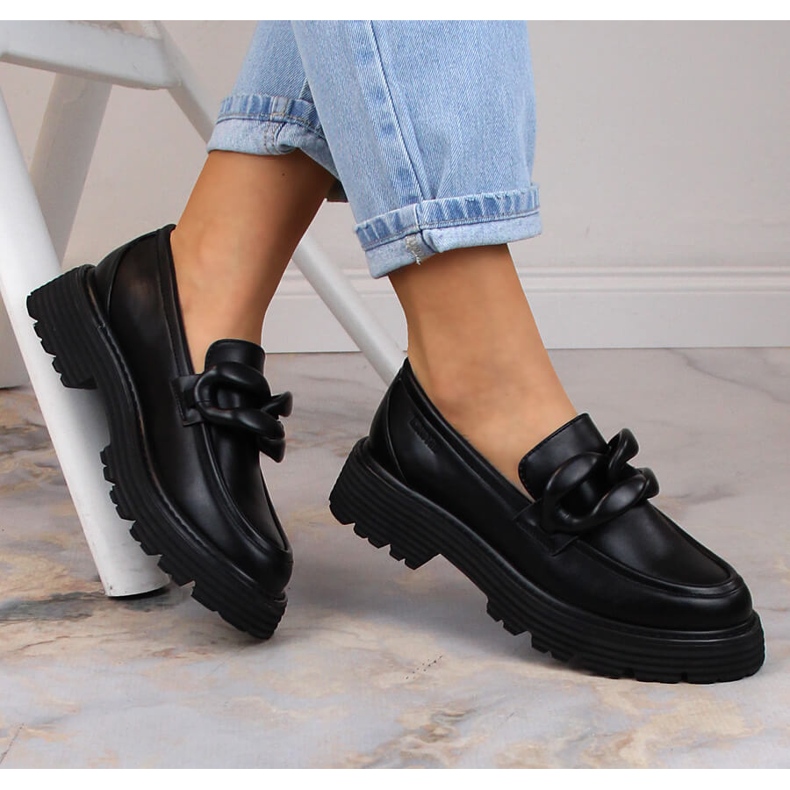 Mocasini negri Big Star LL274580 cu toc inalt cu lant negru 1